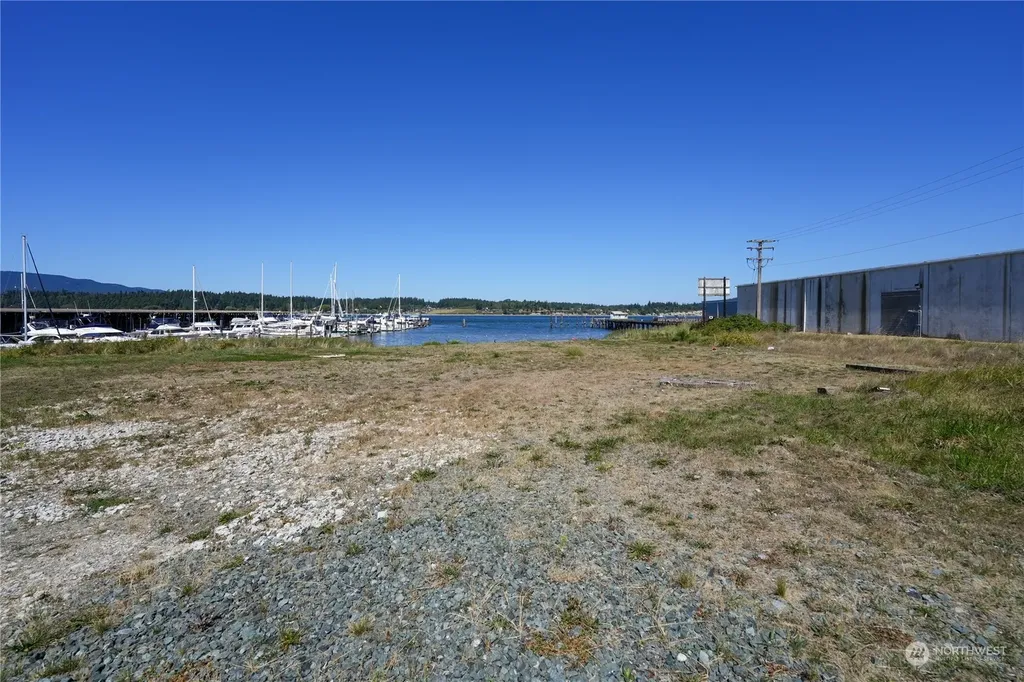 1502 5th Street Anacortes WA 98221