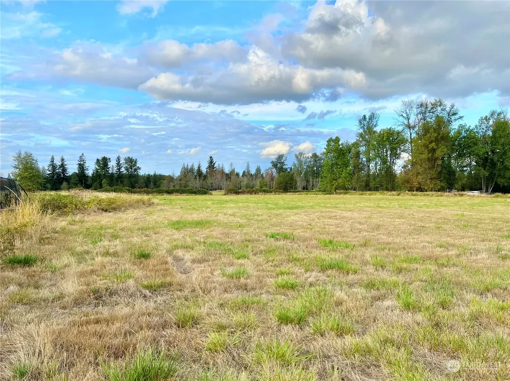 1684 Collins Road Buckley WA 98321