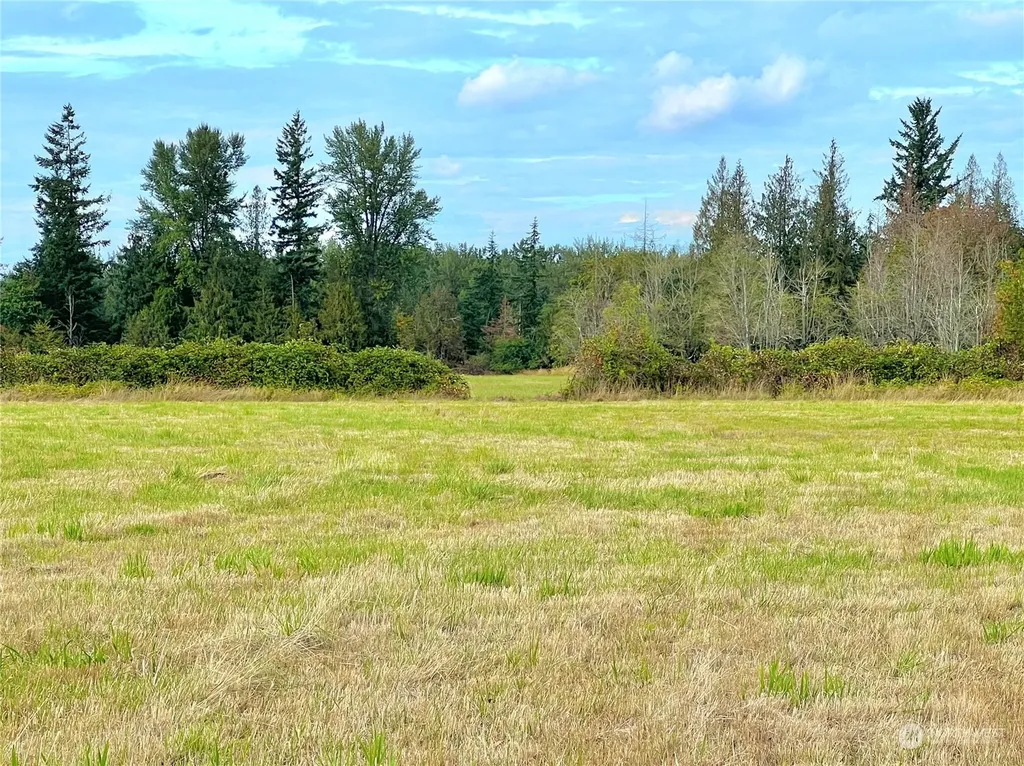 1684 Collins Road Buckley WA 98321
