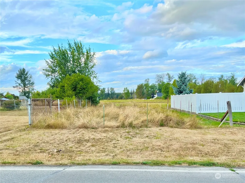 1684 Collins Road Buckley WA 98321