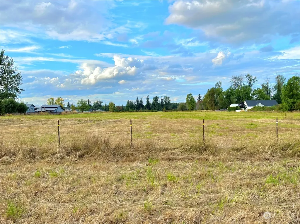 1684 Collins Road Buckley WA 98321