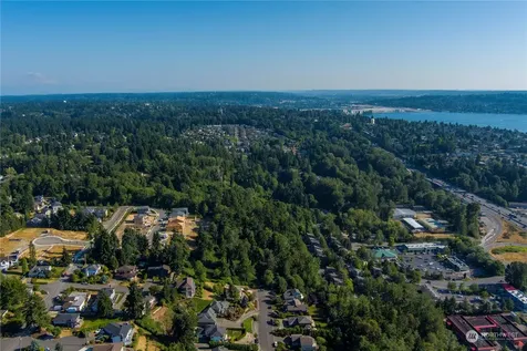 78 111th Place SE Newcastle WA 98056