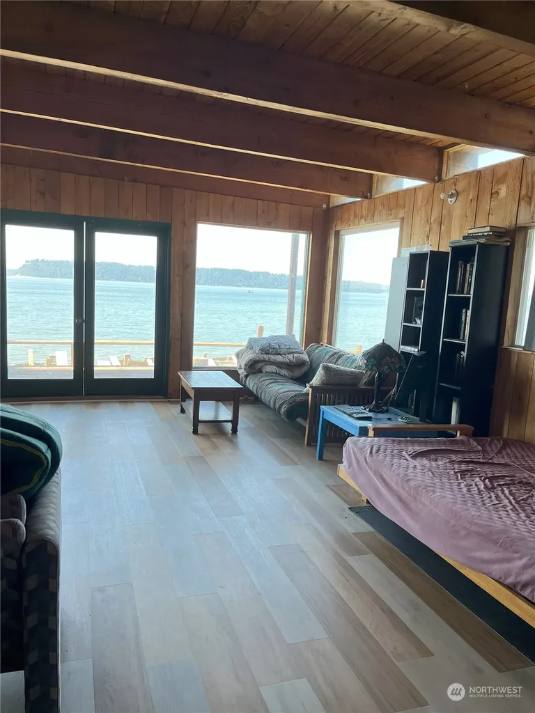 7710 47th Street NW Tulalip WA 98271