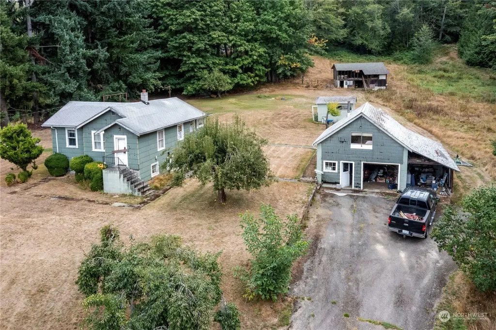 6522 State Hwy 303 NE Bremerton WA 98311