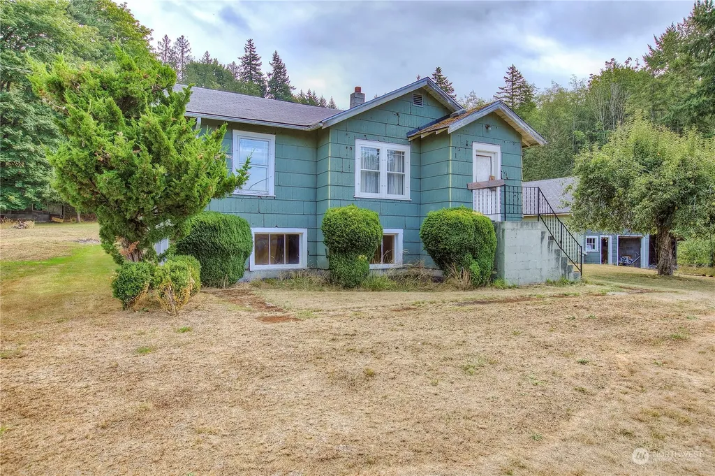 6522 State Hwy 303 NE Bremerton WA 98311