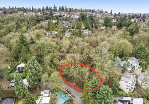 2211 16th Avenue E Seattle WA 98112