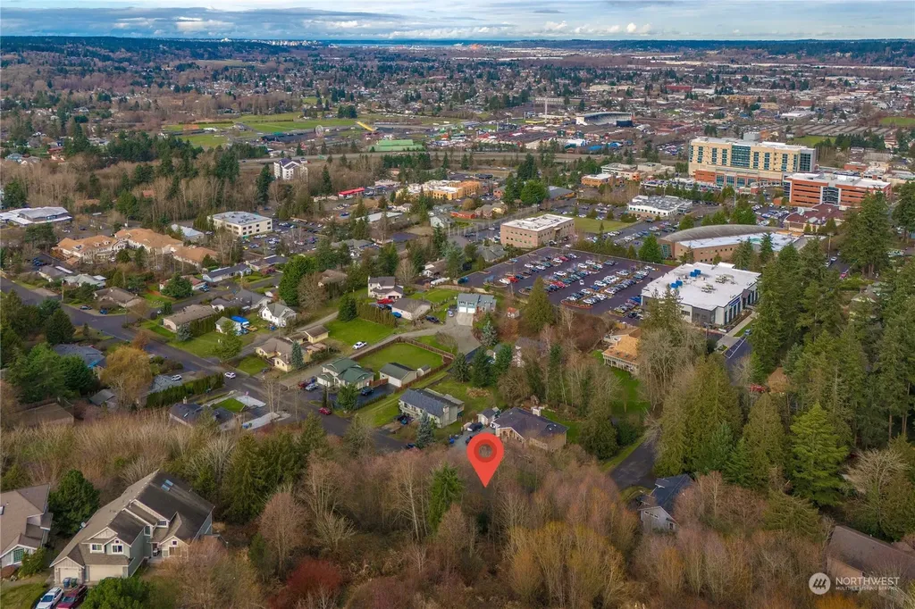1900 5th Street SE Puyallup WA 98372
