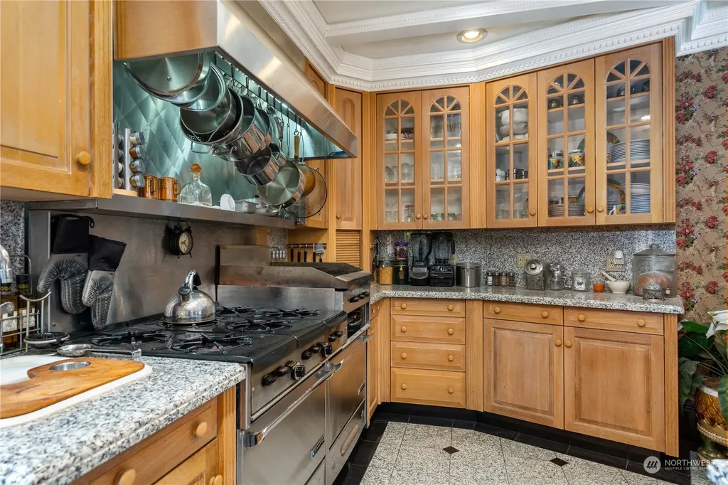 4 Thornewood Lane SW Lakewood WA 98498