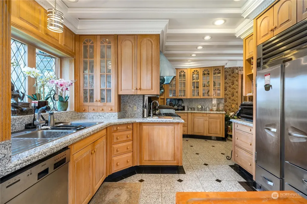 4 Thornewood Lane SW Lakewood WA 98498