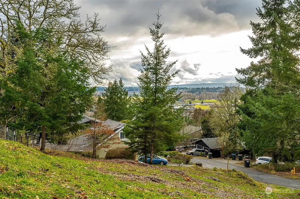 417 SE Parkhill Drive Chehalis WA 98532