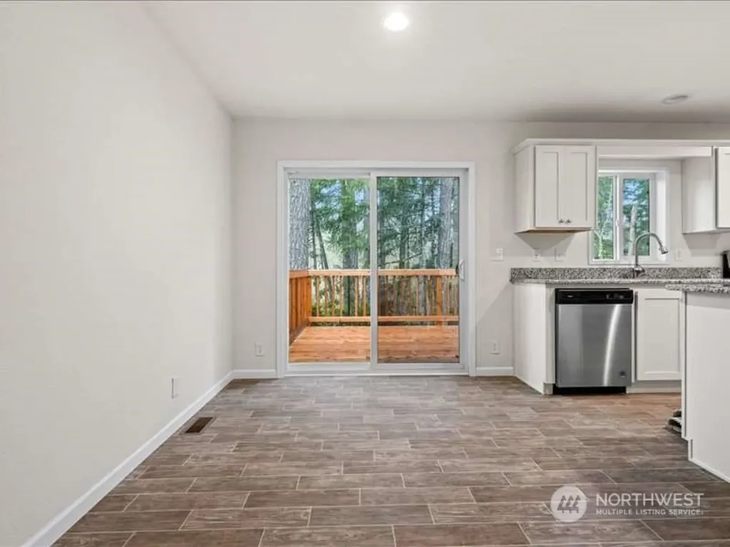 670 E Wilson Way Grapeview WA 98546