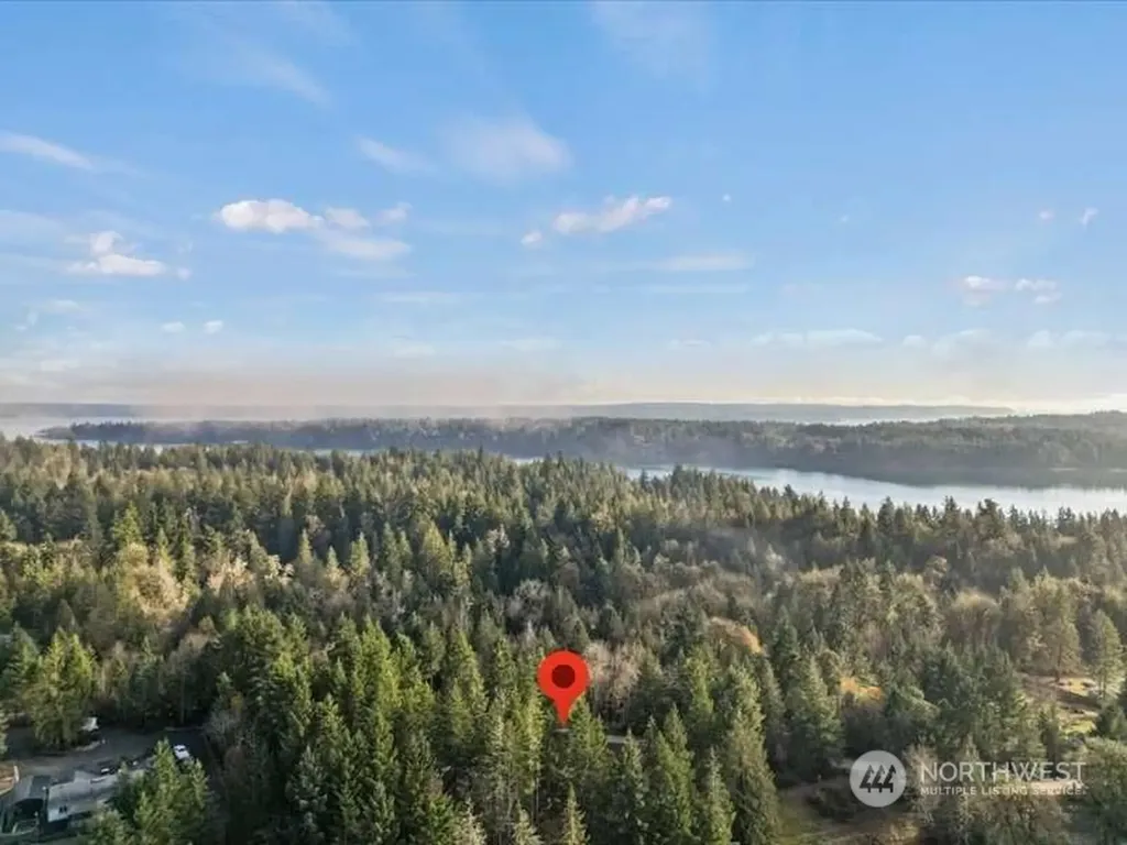 670 E Wilson Way Grapeview WA 98546