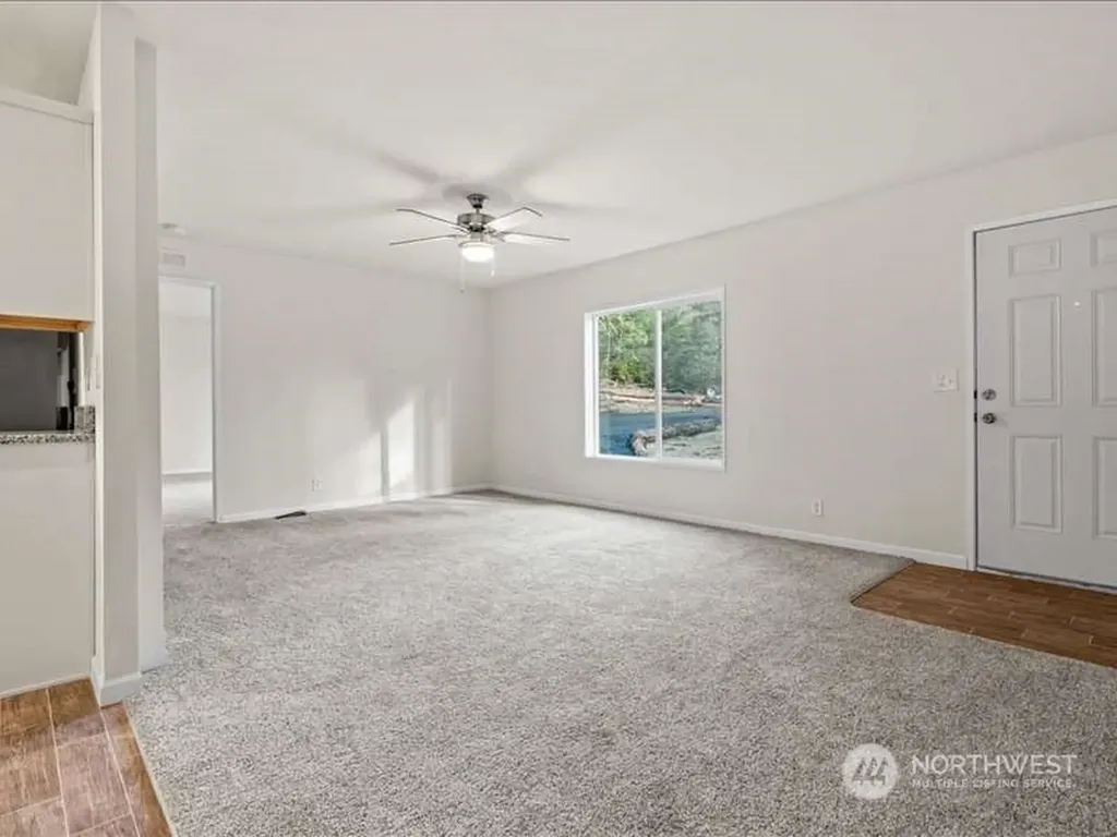 670 E Wilson Way Grapeview WA 98546