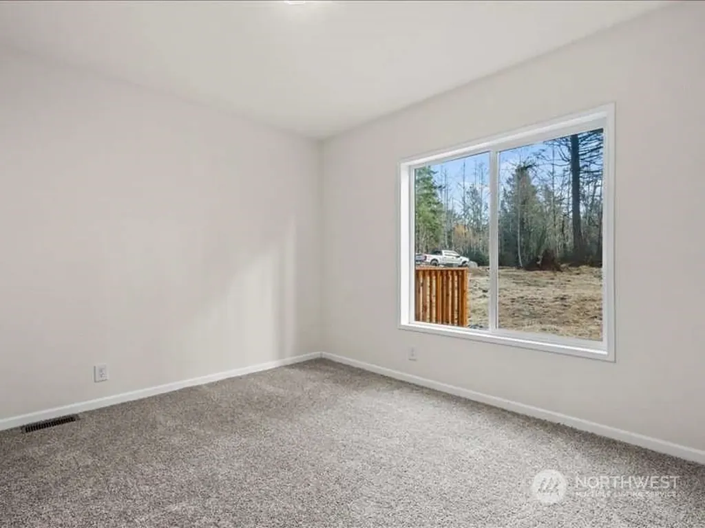 670 E Wilson Way Grapeview WA 98546