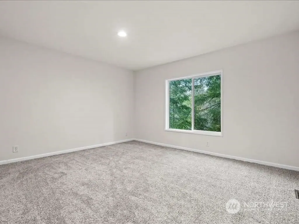 670 E Wilson Way Grapeview WA 98546