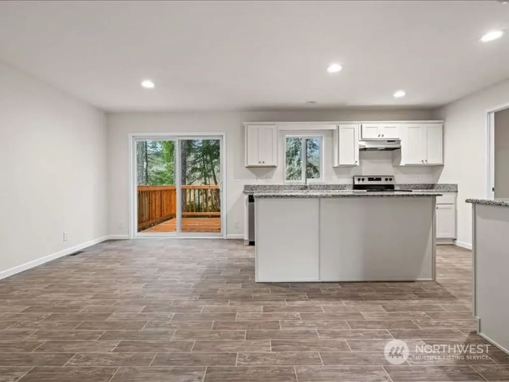 670 E Wilson Way Grapeview WA 98546