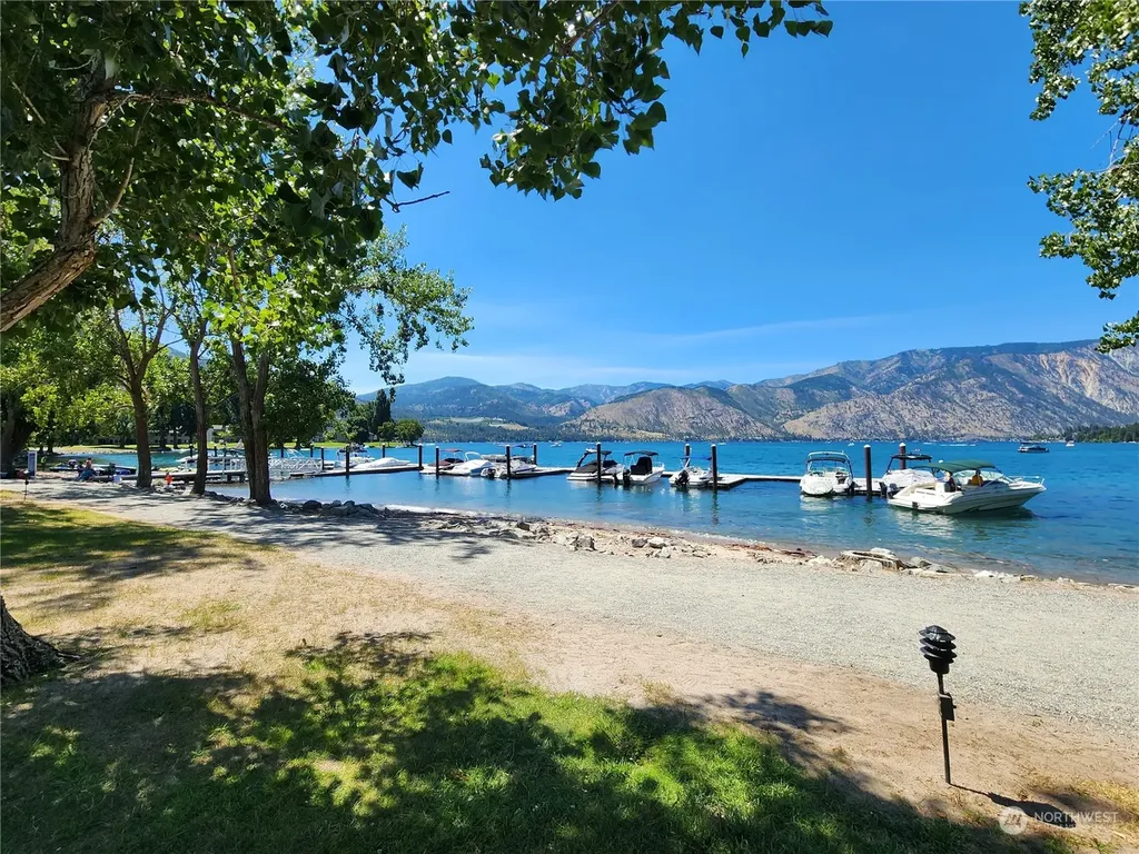 1 Lodge 629-h Manson WA 98831