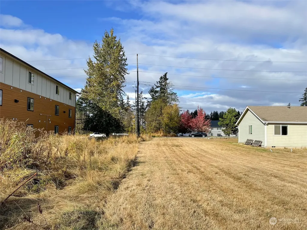 1140 E Park Street Port Angeles WA 98362