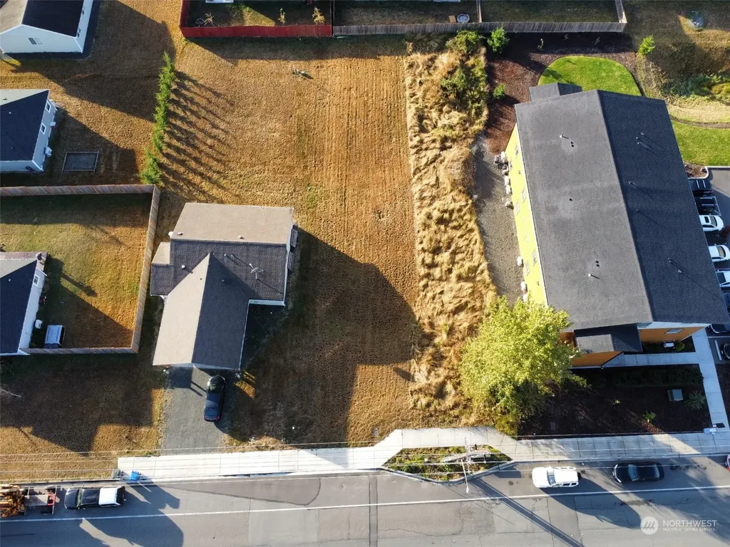 1140 E Park Street Port Angeles WA 98362
