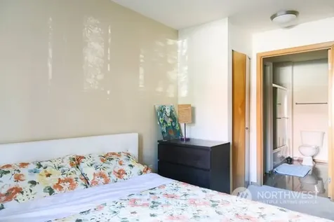 412 11th Avenue Seattle WA 98122