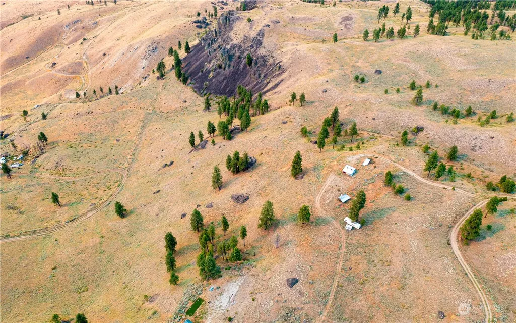 100 Pine Bluffs Lane Waterville WA 98858