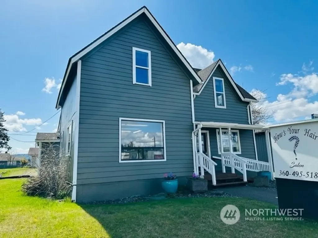 109 W Main Street Elma WA 98541