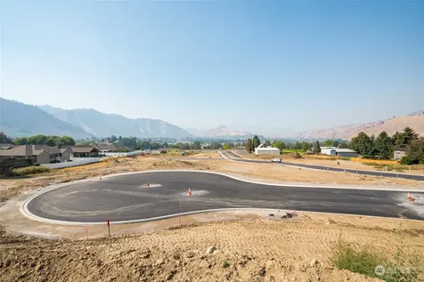 125 Freedom Hills Cashmere WA 98815