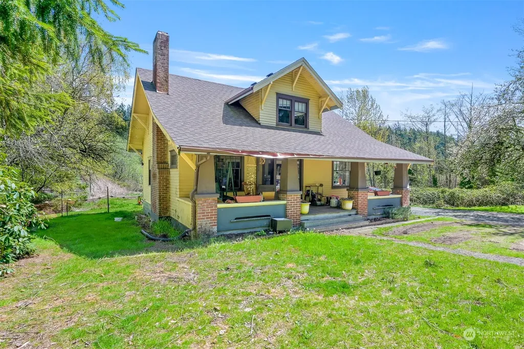 331 Chuckanut Drive N Bellingham WA 98229