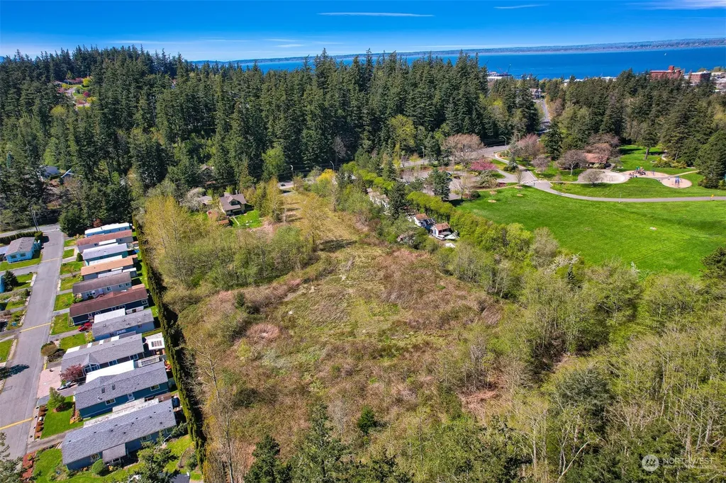 331 Chuckanut Drive N Bellingham WA 98229
