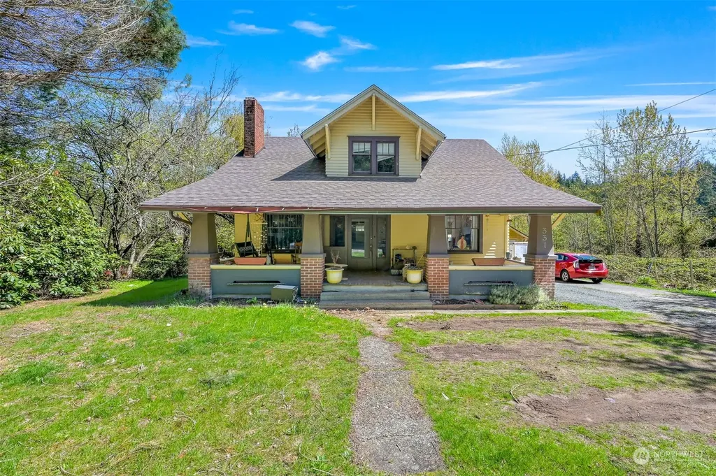 331 Chuckanut Drive N Bellingham WA 98229