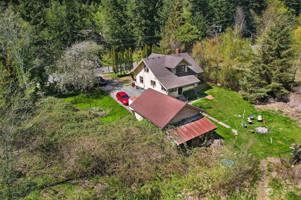 331 Chuckanut Drive N Bellingham WA 98229