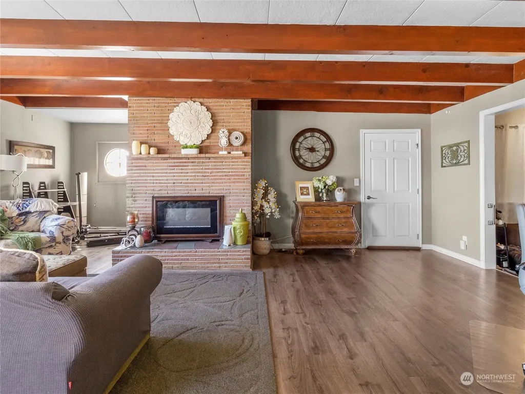 4221 Pacific Avenue SE Lacey WA 98503