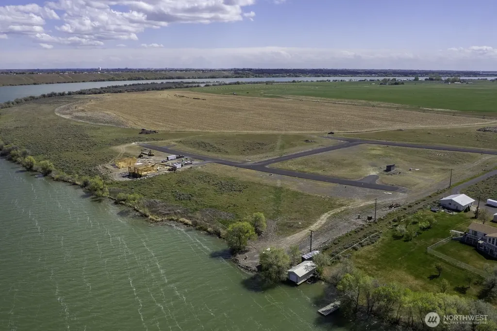 5 6.3 NE Moses Lake WA 98837