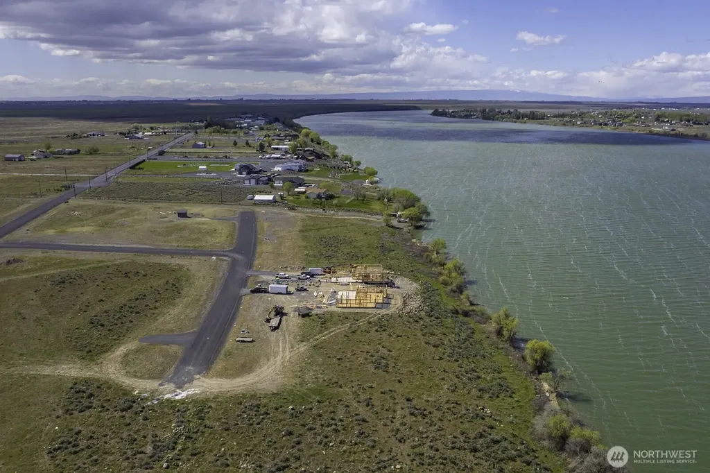 5 6.3 NE Moses Lake WA 98837