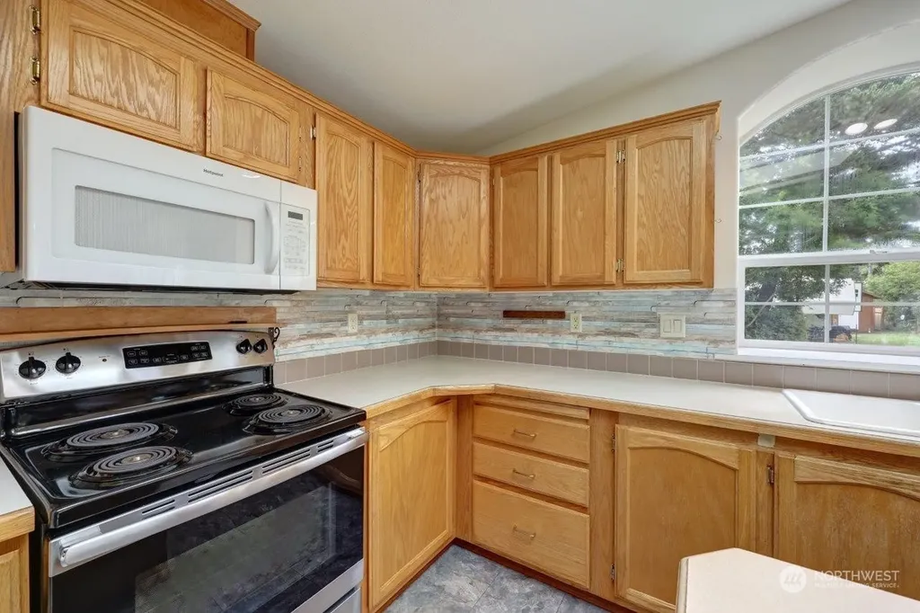 20410 Crane Place Ocean Park WA 98640