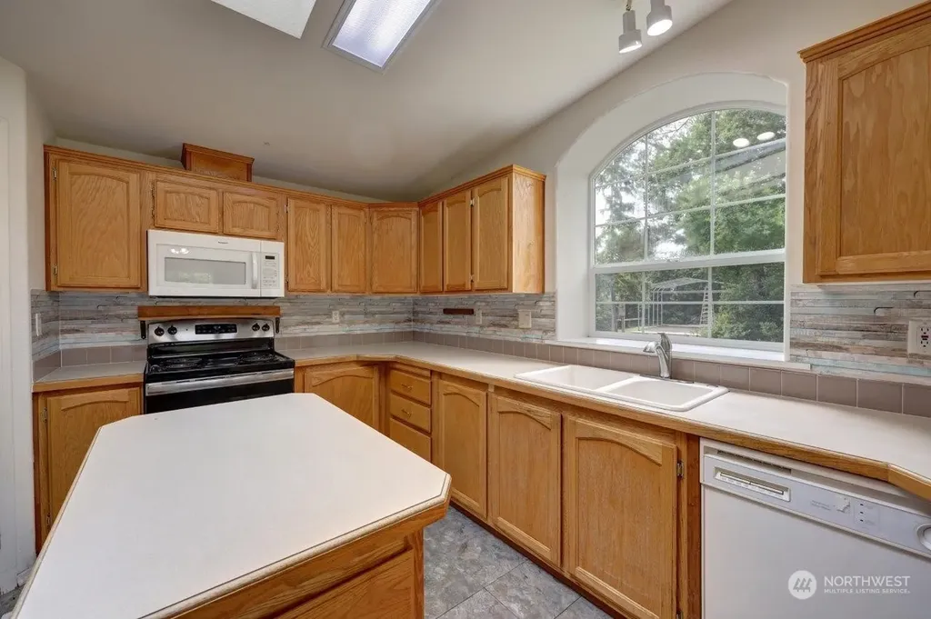 20410 Crane Place Ocean Park WA 98640