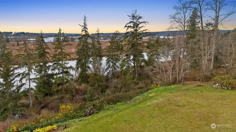 3108 Sunnyside Boulevard Marysville WA 98270