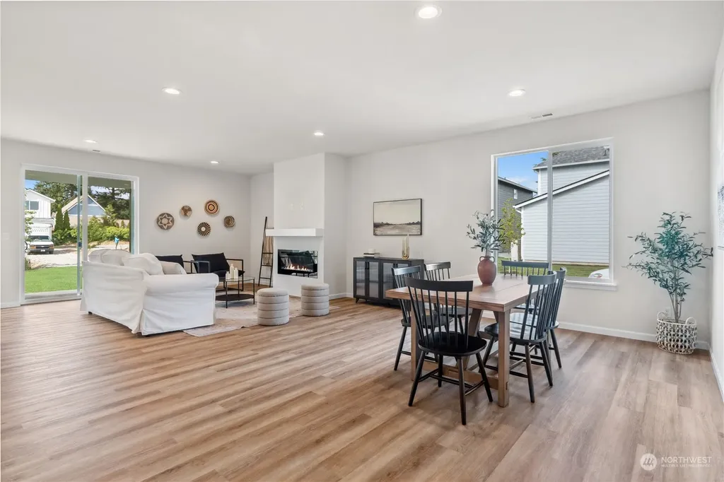 1414 60th Avenue NE Tacoma WA 98422