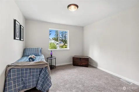 1414 60th Avenue NE Tacoma WA 98422