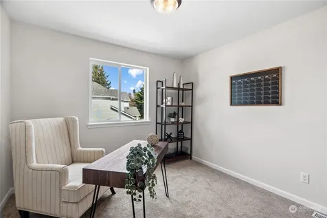 1414 60th Avenue NE Tacoma WA 98422