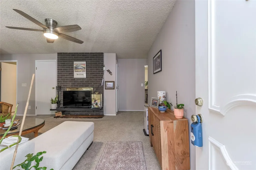 8319 Cirque Drive W University Place WA 98467
