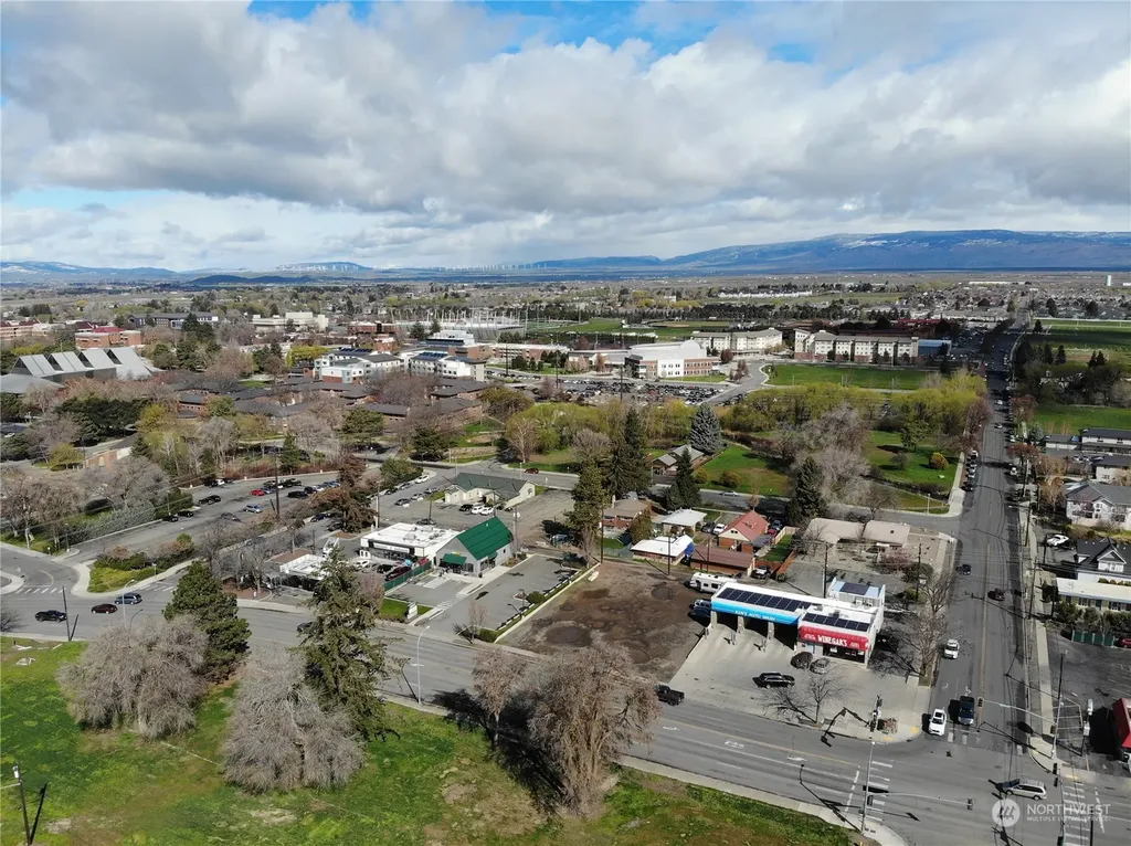 1011 E University Way Ellensburg WA 98926