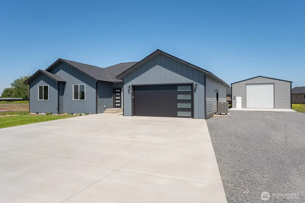 6428 NE Road 2.05 Moses Lake WA 98837
