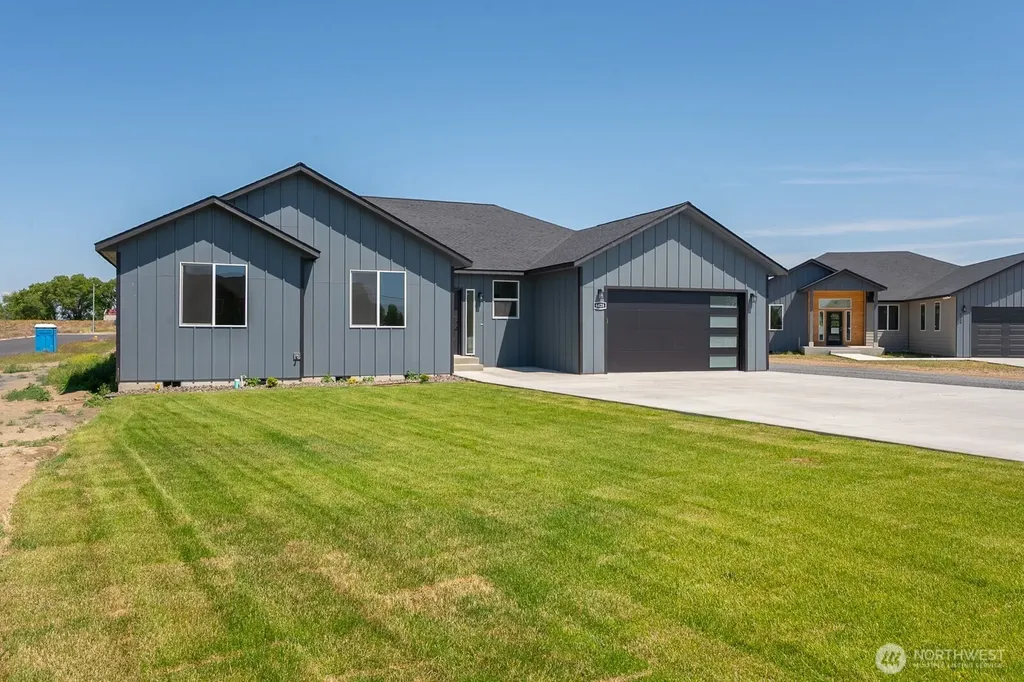 6428 NE Road 2.05 Moses Lake WA 98837