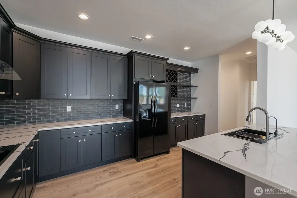 6428 NE Road 2.05 Moses Lake WA 98837