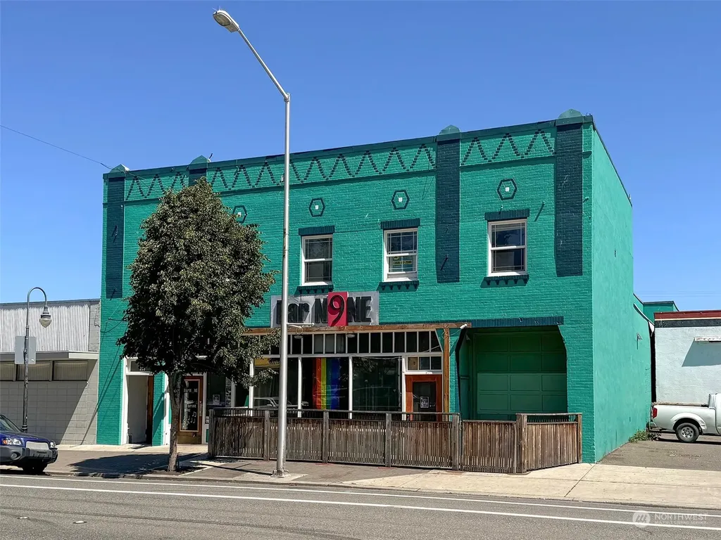 229 W First Street Port Angeles WA 98362