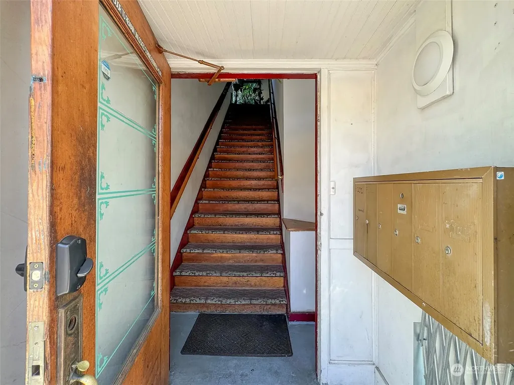 229 W First Street Port Angeles WA 98362