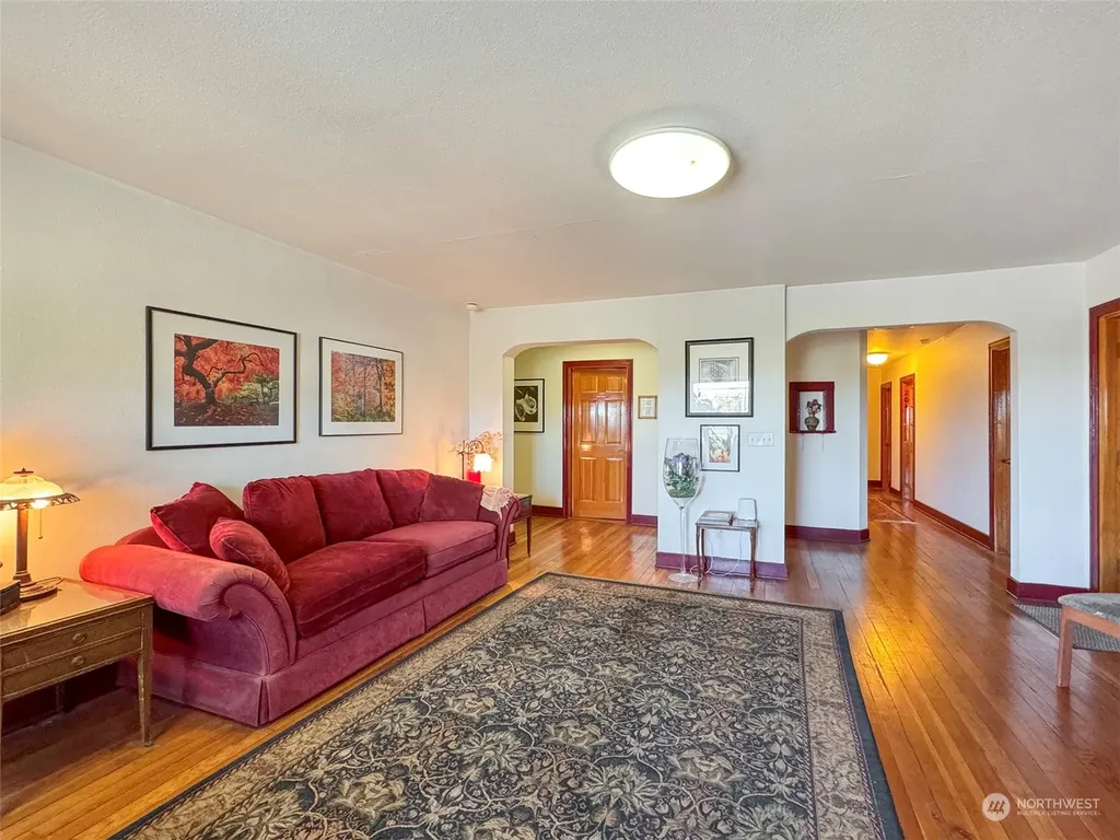 229 W First Street Port Angeles WA 98362