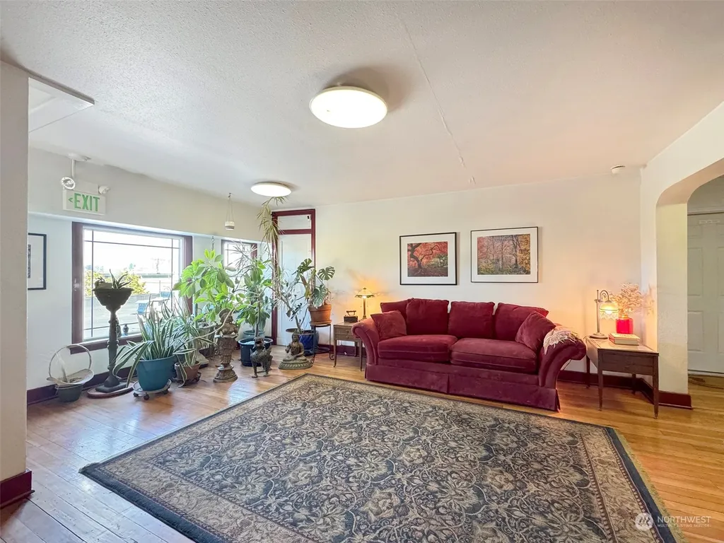 229 W First Street Port Angeles WA 98362