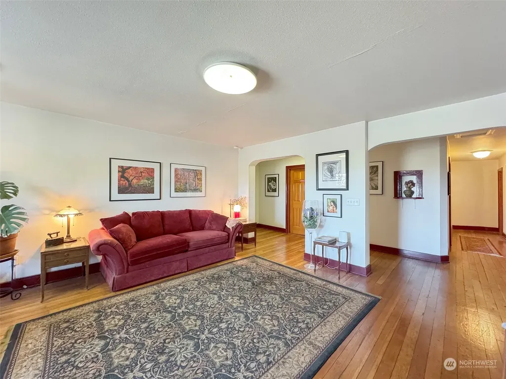 229 W First Street Port Angeles WA 98362
